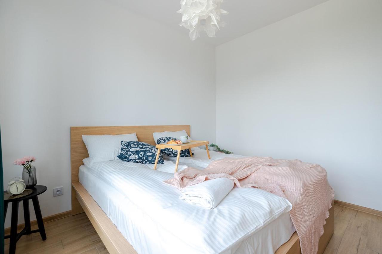 Shortstaypoland Pileckiego Warschau